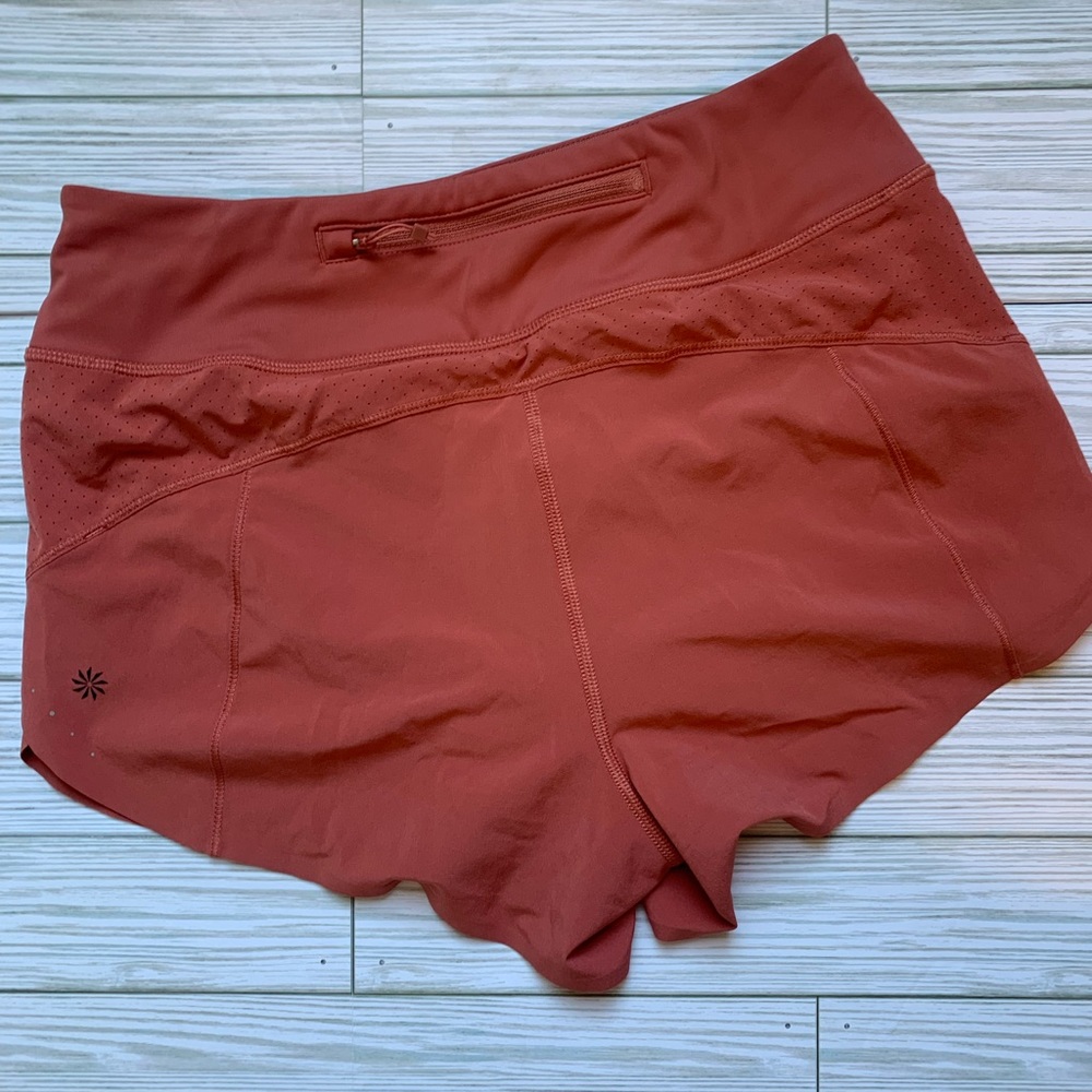 Athleta Run with it 3.5” short